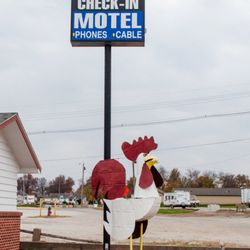 Check-In Motel