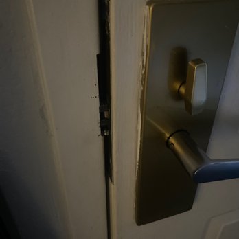 La Quinta by Wyndham Flagstaff - Door to outside in bad shape.  Not very secure. - Hotels Near Me - Flagstaff, Arizona