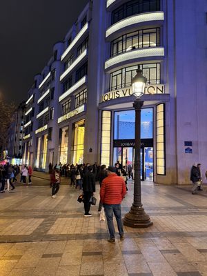 Louis Vuitton by null