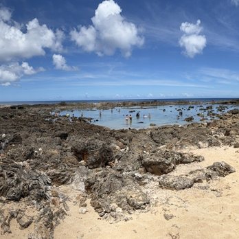Shark's Cove - Sand, rocks, and water - Beaches Near Me - Haleiwa, Hawaii Shark's Cove - Sand, rocks, and water - Beaches Near Me - Haleiwa, Hawaii