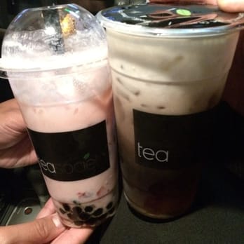 Teasociety - Strawberry Yo-milk w boba and Hojicha Sea Crema - Coffee & Tea Near Me - San Jose, California Teasociety - Strawberry Yo-milk w boba and Hojicha Sea Crema - Coffee & Tea Near Me - San Jose, California