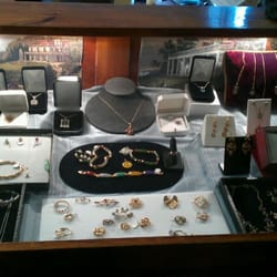 D & F Jewelry & Coins - Vintage/estate jewelry i.e. pins, necklaces, earrings etc