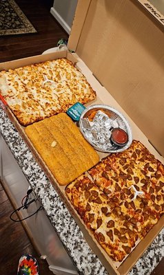 Pizza Hut by null