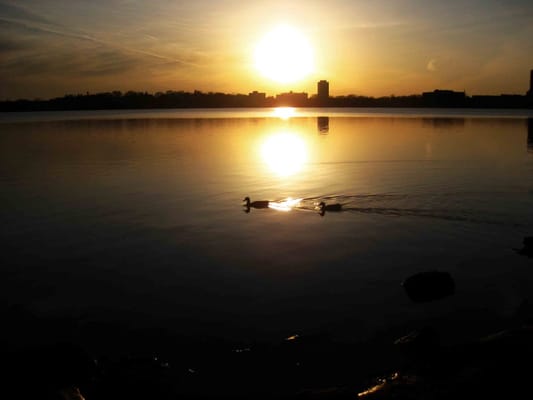 Bde Maka Ska by null