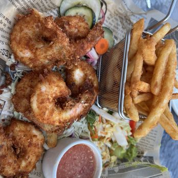 Duke's Waikiki - Hawaiian Near Me - Honolulu, Hawaii