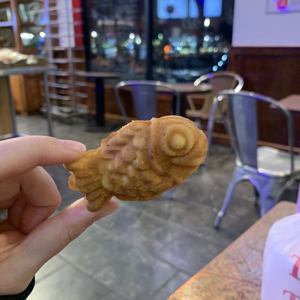Shilla Bakery & Cafe - Annandale - Fish bread! - Bakeries Near Me - Annandale, Virginia Shilla Bakery & Cafe - Annandale - Fish bread! - Bakeries Near Me - Annandale, Virginia