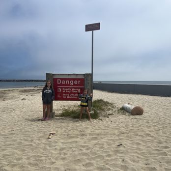 Sam's Chowder House - Sam's is just 2 miles from the world-famous Mavericks beach. - Seafood Near Me - Half Moon Bay, California Sam's Chowder House - Sam's is just 2 miles from the world-famous Mavericks beach. - Seafood Near Me - Half Moon Bay, California