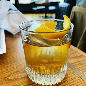 Swift Tavern - My first cocktail - Bars Near Me - Chicago, Illinois Swift Tavern - My first cocktail - Bars Near Me - Chicago, Illinois