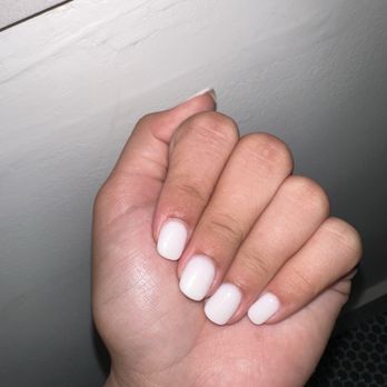 Tipsy Nailbar Boca - Funny bunny dips - Nail Salons Near Me - Boca Raton, Florida