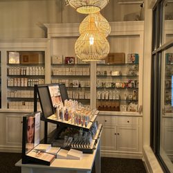 Evolution Beauty Bar - Jane Iredale is the skincare makeup and a partner with us for over 22 years. Want a natural look book a redeemable makeup application
