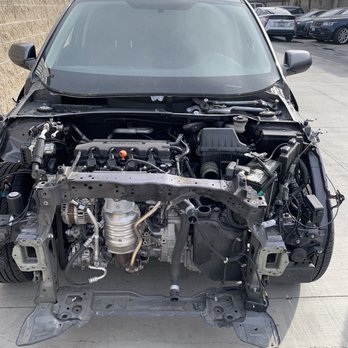 007 Collision Center - An un-fixed car. - Body Shops Near Me - Pacoima, California
