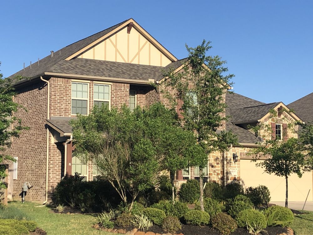 Slide of C.R.E Roofing & Restoration