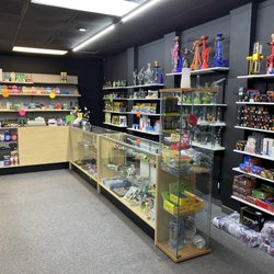 Angel's Smoke Shop
