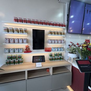 ChaTraMue Original Thai Tea - Interior - Bubble Tea Near Me - Rosemead, California ChaTraMue Original Thai Tea - Interior - Bubble Tea Near Me - Rosemead, California