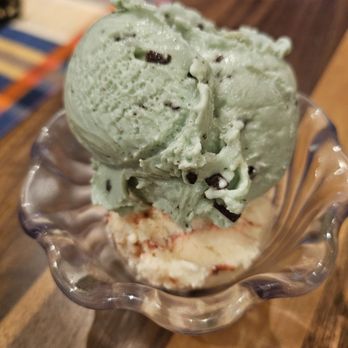 AYCE - My strawberry cheesecake and mint chocolate chip ice cream. - Buffets Near Me - Las Vegas, Nevada AYCE - My strawberry cheesecake and mint chocolate chip ice cream. - Buffets Near Me - Las Vegas, Nevada