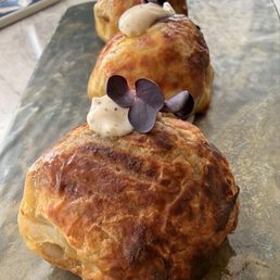 Wellington bites Wellington bites