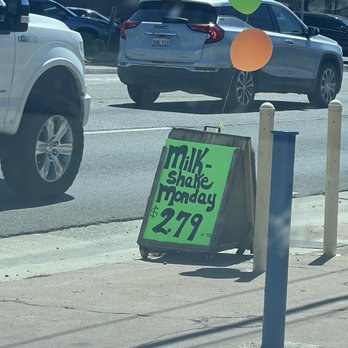 Ice Burgie - Milkshake Monday sign on Hwy 99 - American Near Me - Gridley, California