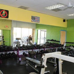 Solid Bodies Gym - Free Weights.