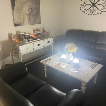 Best Estie Day Spa - Waiting area - Skin Care Near Me - Mesa, Arizona Best Estie Day Spa - Waiting area - Skin Care Near Me - Mesa, Arizona
