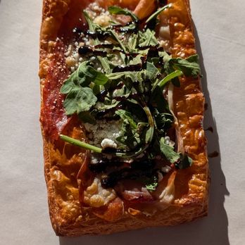Paris Baguette - Prosciutto, Fig & Goat Cheese Pizzetta - Bakeries Near Me - Cerritos, California Paris Baguette - Prosciutto, Fig & Goat Cheese Pizzetta - Bakeries Near Me - Cerritos, California