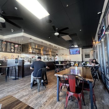 HD Burger & More - Inside - New American Near Me - Antioch, California