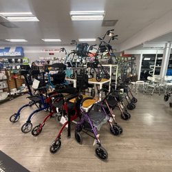 Victory Home Medical Supplies - Four wheel walkers