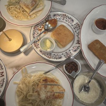 Maggiano's Little Italy - Chicken Fettuccine Alfredo, Crispy Mozzarella, Bread - Italian Near Me - Costa Mesa, California Maggiano's Little Italy - Chicken Fettuccine Alfredo, Crispy Mozzarella, Bread - Italian Near Me - Costa Mesa, California