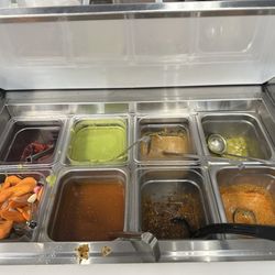 La Central Taqueria - Salsa bar!! Spicy!!!
