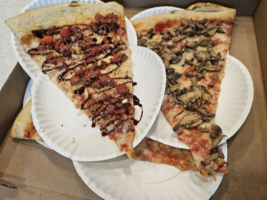 Benny Palmetto's, Pizza by null