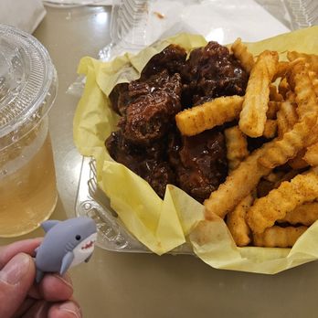 Creole Kings - Buffalo wings - Cajun/Creole Near Me - Canoga Park, California