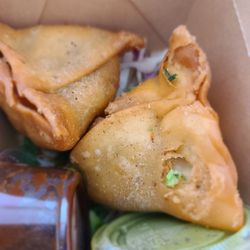 Paradise Street Eats & Biryani - Vegetable samosas