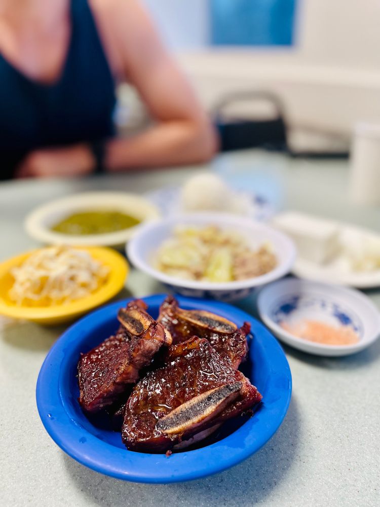 Food from Helena's Hawaiian Food