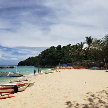 Puka Beach - Beaches Near Me - Malay, AKL