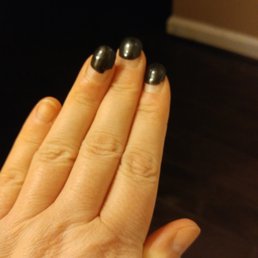 Healthy Nail is a waste of money. I told them I needed a full set and before I knew it They were using powder color. I wasn't given a choice