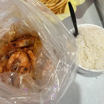 The Kickin' Crab - 1lb Shrimp (head on) , steamed rice - Cajun/Creole Near Me - Long Beach, California The Kickin' Crab - 1lb Shrimp (head on) , steamed rice - Cajun/Creole Near Me - Long Beach, California