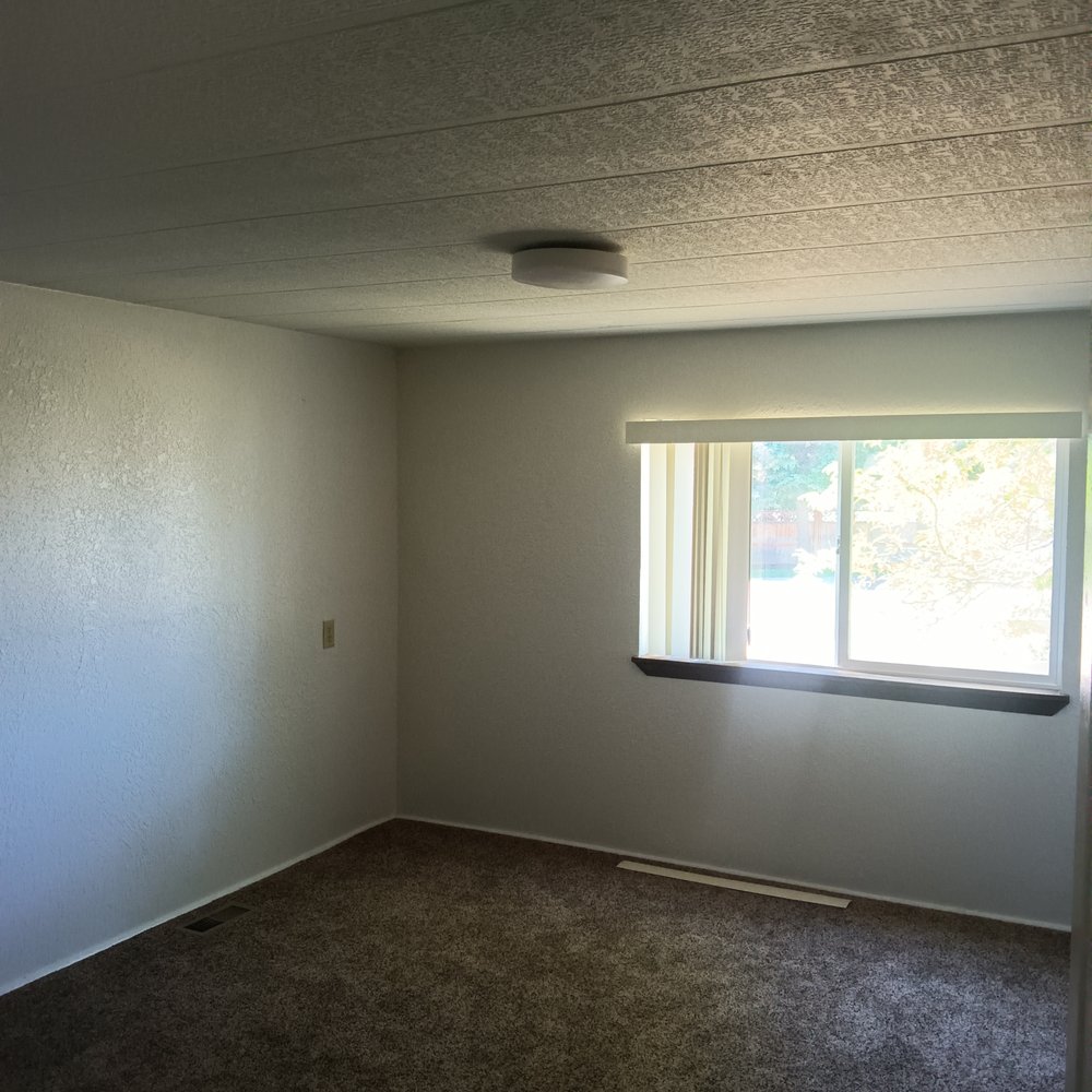 Slide of that One Guy's Home Maintenance Service