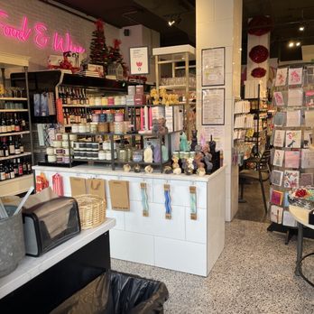 The Goddess and Grocer - Bakeries Near Me - Chicago, Illinois