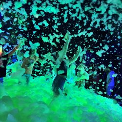 Slide Into Vegas - Glow foam!