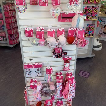 Clair's Accessories - Accessories Near Me - Tannersville, Pennsylvania