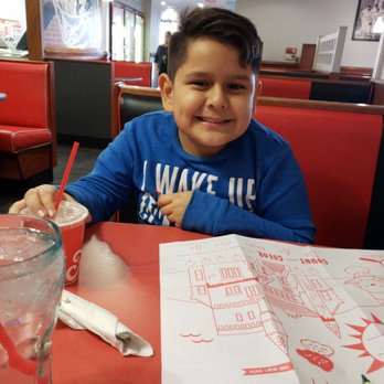 Friendly's - He loves coming here every Wednesday - Ice Cream & Frozen Yogurt Near Me - Elmwood Park, New Jersey Friendly's - He loves coming here every Wednesday - Ice Cream & Frozen Yogurt Near Me - Elmwood Park, New Jersey