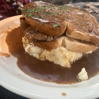 Farnsworth House Inn - Hot roast beef was delicious!! - Tours Near Me - Gettysburg, Pennsylvania