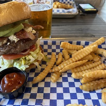 Pub 1922 - Rancho Deluxe burger - too big to open my mouth wide enough! - New American Near Me - Sahuarita, Arizona Pub 1922 - Rancho Deluxe burger - too big to open my mouth wide enough! - New American Near Me - Sahuarita, Arizona