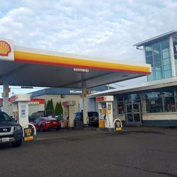 King Street Shell - Attached to Woods Coffee