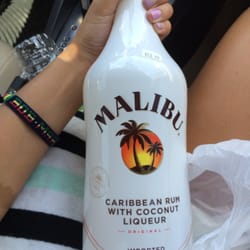 Varadero Liquor Store - Beach Sunday funday