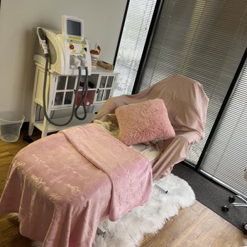 The Spa Associate - Skin Care Near Me - Houston , Texas