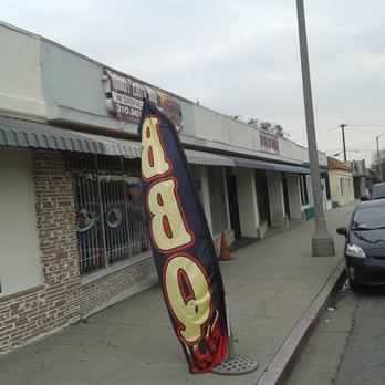 Robert Earl's BBQ - Barbeque Near Me - Long Beach, California Robert Earl's BBQ - Barbeque Near Me - Long Beach, California