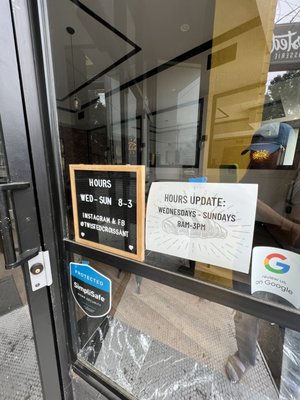 Twisted Croissant & Patisserie by null