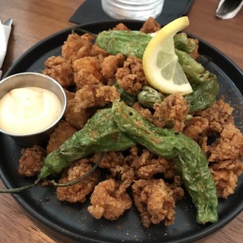 12welve Bistro & Tapwerks - Brewpubs Near Me - Whitby, Ontario