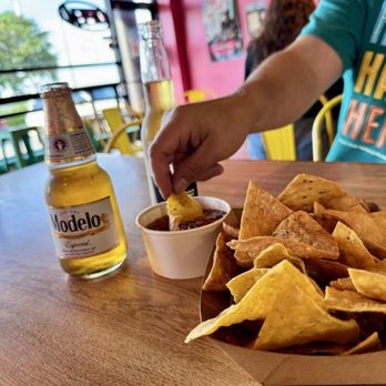 Bomb Taco - Chips & Salsa - Mexican Near Me - Omaha, Nebraska Bomb Taco - Chips & Salsa - Mexican Near Me - Omaha, Nebraska