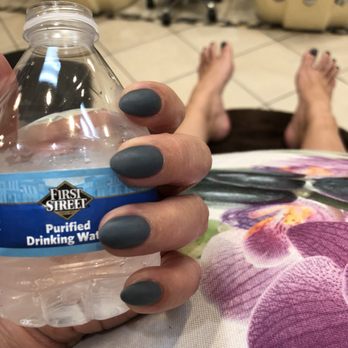 Marina Nails Spa - Nail Salons Near Me - Venice, California